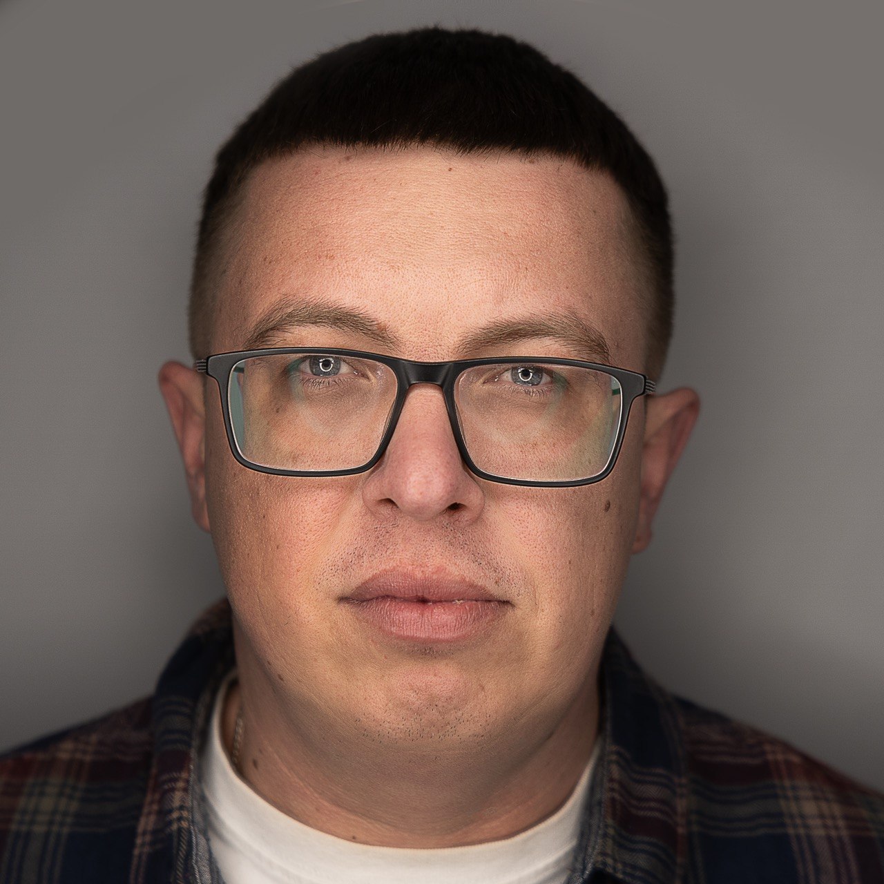 <p id="tw-target-rmn" class="tw-data-text tw-text-small tw-ta" dir="ltr" tabindex="-1" role="text"><span class="Y2IQFc" style="font-family: georgia, palatino, serif; color: #ffffff; font-size: 14pt;">Dmitriy Kogut</span></p>
